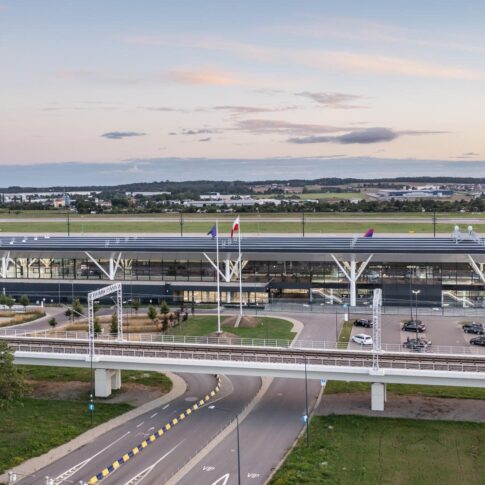 Pirs Zachodni Portu Lotniczego w Gdańsku